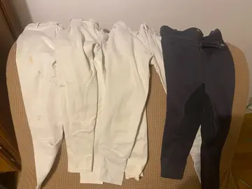 pantalons d’equitation 7-8 ans