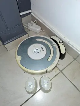 Robot aspirateur IRobot roomba pour pièces