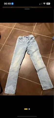 jeans fillette 8 ans Okaidi