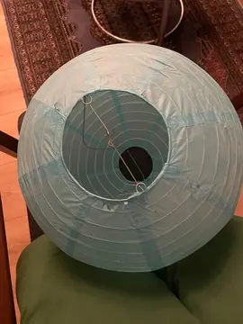 Abat jour en papier bleu