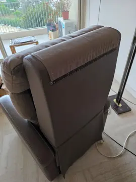 fauteuil en cuir électrique