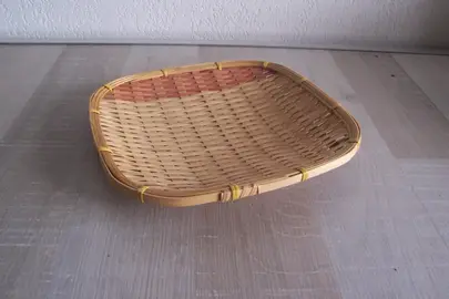 Plateau carré osier