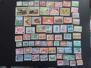 70 timbres de Hongrie