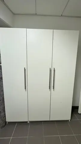 Armoire de rangement