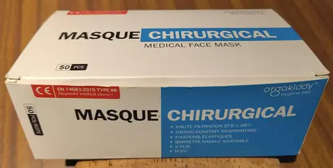 boîte de 50 masques chirurgicaux