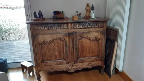 Buffet ancien, bois (chène ?) massif