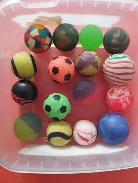 Petites balles rebondissantes