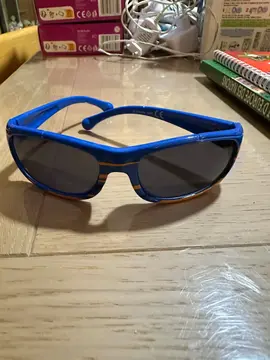 Lunettes de soleil petit enfant moins de 5 ans
