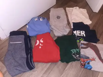 Lot vêtements garçon 7 ans