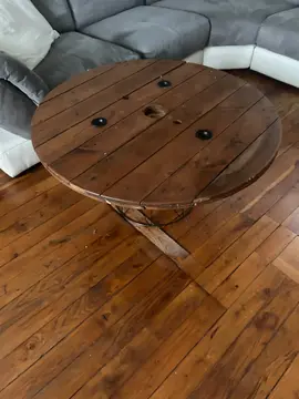 table basse touret en bois