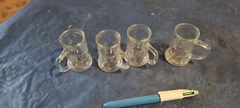 4 verres a liqueur