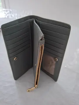 Portefeuille femme gris