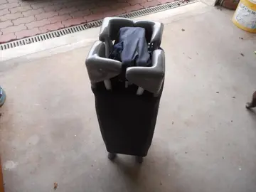 lit pliant parapluie