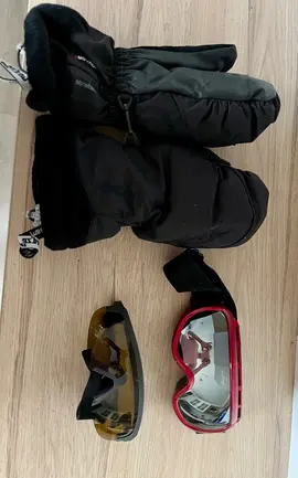 gants et lunettes ski