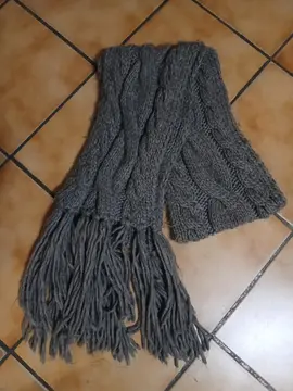 echarpe kaki très chaude