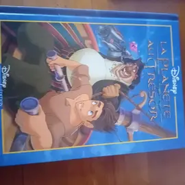 Livre "La planète au trésor" de Disney