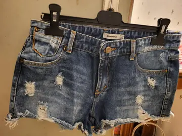 short jeans taille 34
