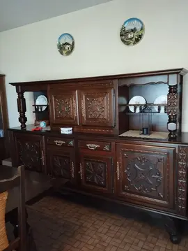 buffet basque, 2 fauteuils et table basse