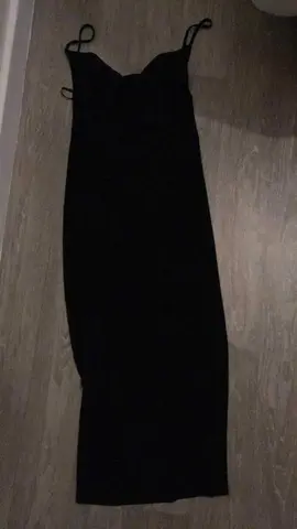 robe noir longue a bretelle fete taille 36 missguided