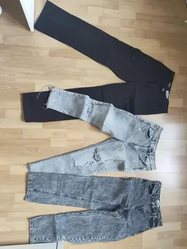 Lot de 3 jeans taille 34 et 36 fille
