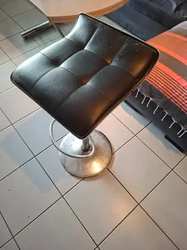 6 chaise de bar différent modèle