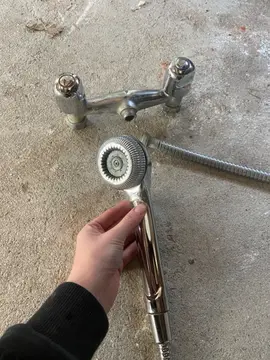 robinet + tuyau de douche