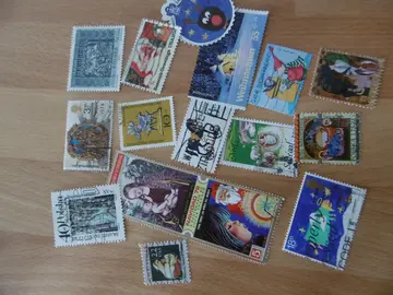 Timbres Nativité célébrations Lot 41