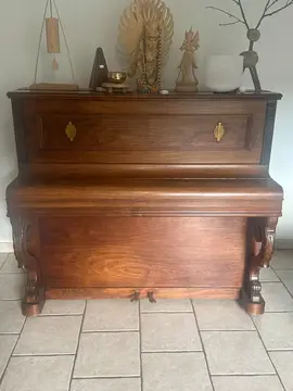 Piano droit H. Klein Médaille d'or de l'exposition universelle de 1900 - PARIS