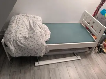 Lit Ikea Kritter et sommier Luroy