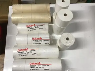 32 Bobines de papier Guilbert pour ancienne machine à calculer