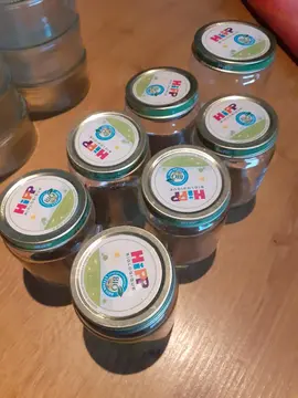 7 petits pots bébé + couvercle