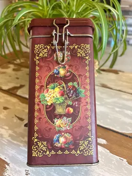 Petite boite métallique