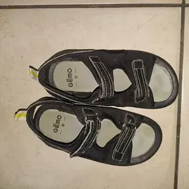 chaussures enfant sandales T30