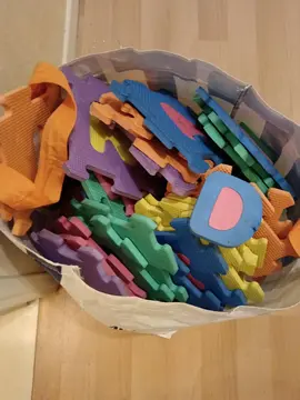 donne sac tapis puzzle.