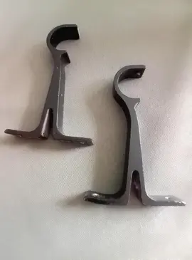 Support de tringle noir