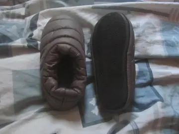 chaussons neufs doudoune