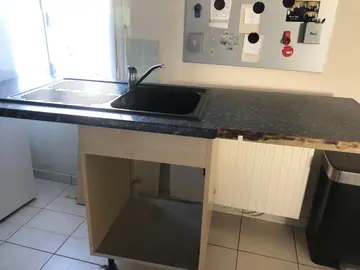 évier cuisine avec meuble