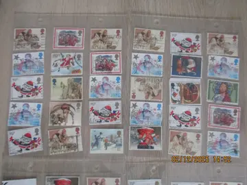 30 timbres oblitérés NOEL - Grande-Bretagne