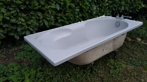 Baignoire résine 160x75cm