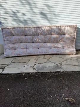 matelas lit 90 laine très confortable