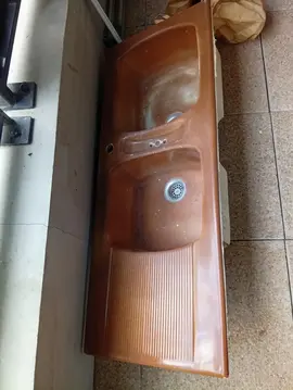 Évier en céramique + robinet