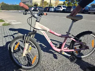 Vélo enfant à retaper ou pour pièces