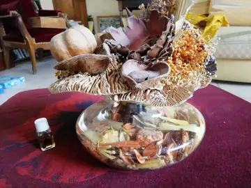 Pot pourri dans pot en verre