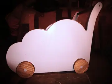 Trotteur / chariot pour jeune enfant