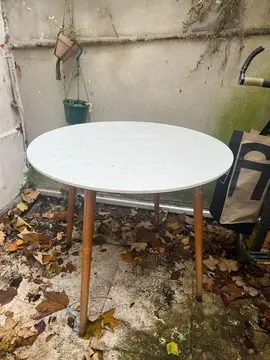 Table en bois 150 cm