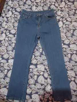 Jean femme taille S très bon état