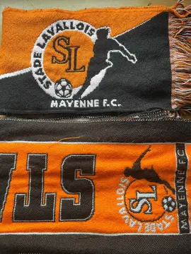 écharpes stade Lavallois