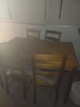 table et 4 chaises en pin ikea