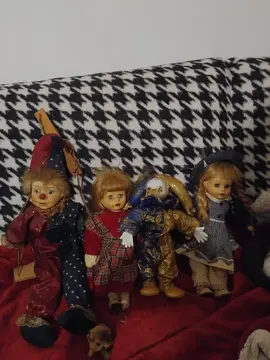 peluche ,poupées porcelaine