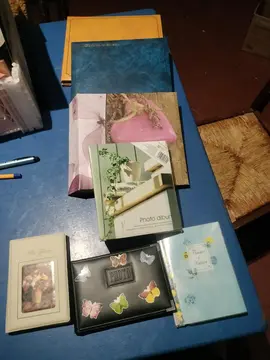 Lot albums photos